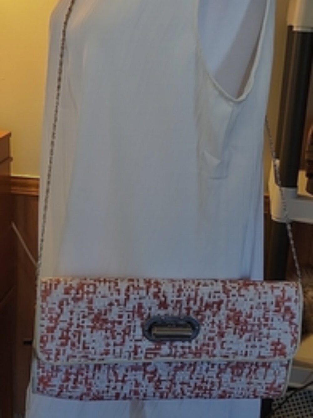 Urban Expressions 5112 Woven Shoulder Bag in Pink & White NWT